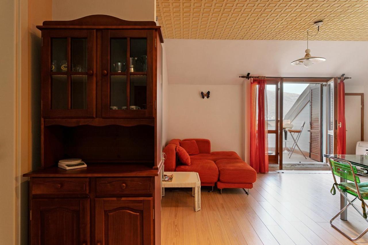 Attic Lake View 벨라노 외부 사진